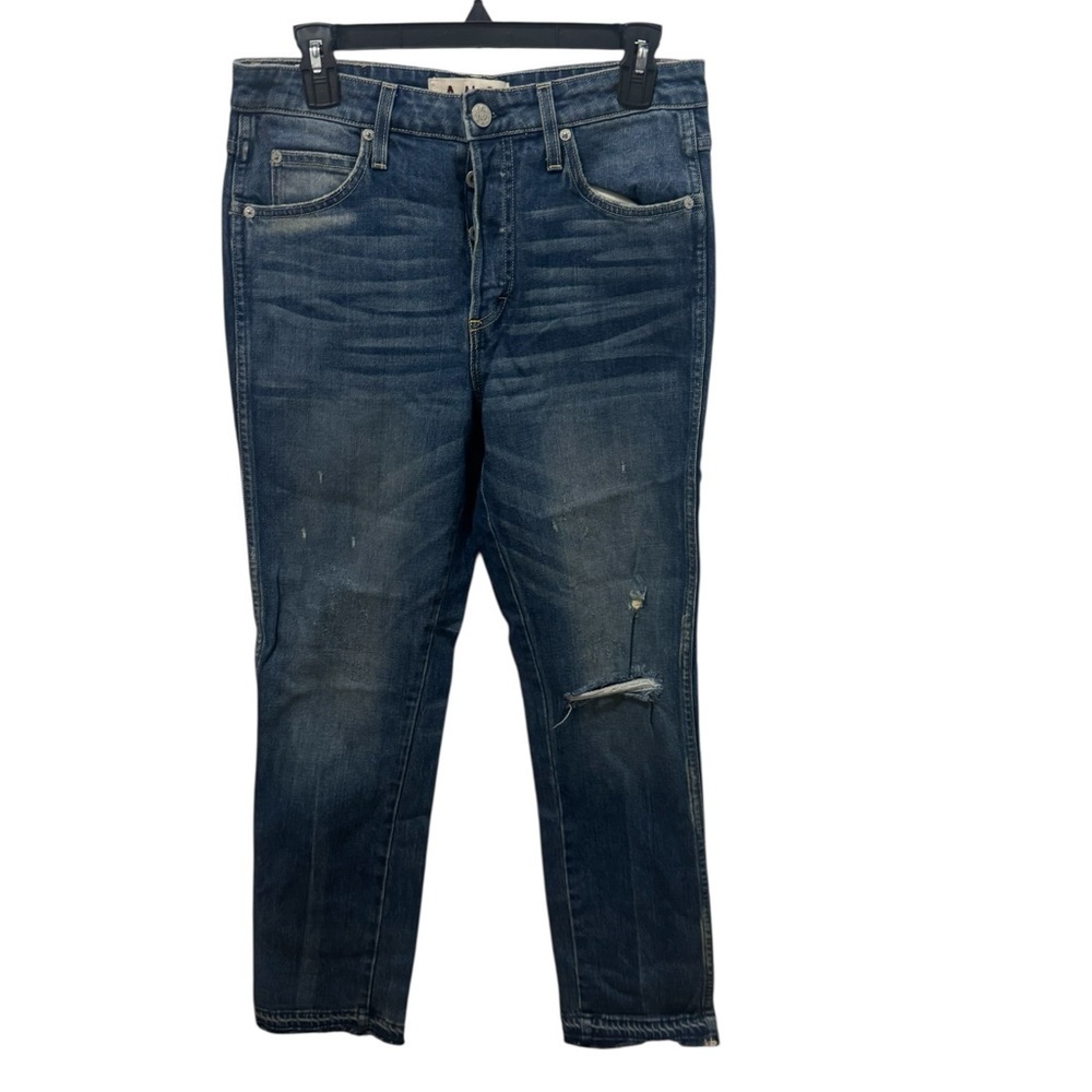 AMO Babe Dive Bar Destroy Jeans Size 30